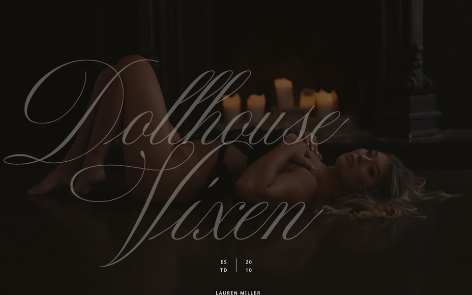 Dollhouse Vixen Studio I Luxury Boudoir Est. 2011 I Midland's Best Kept Secret studio preview