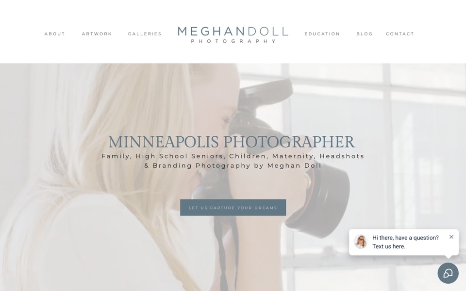 Meghan Doll Photography studio preview
